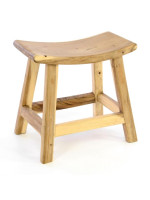 Stolička divero z masívneho Suara dreva